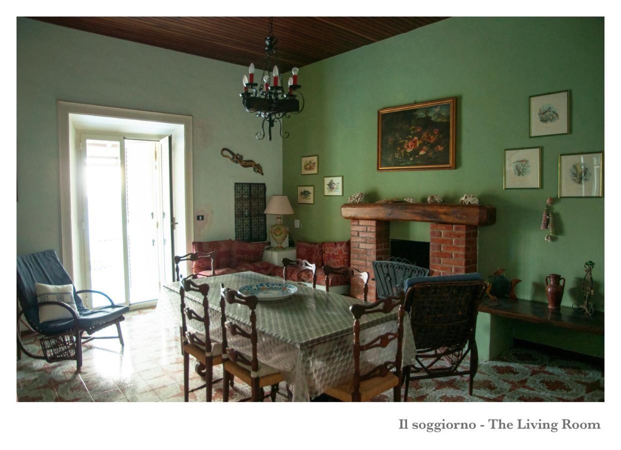 Villa Donatella レーニ エクステリア 写真